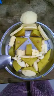 Uncle Pumpkin Apple