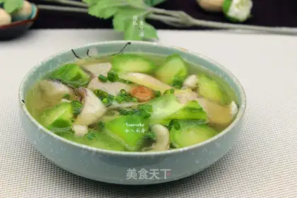 Smelt fish soup