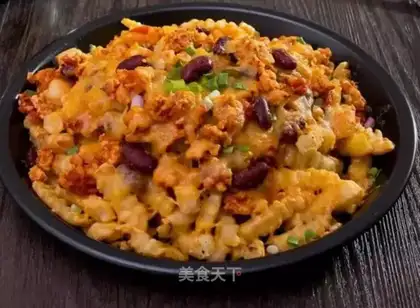 Cheese sauce fries