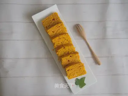 Carrot pound cake