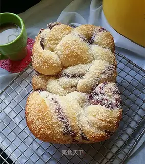 Purple coconut braid bread