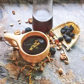 Sour plum soup