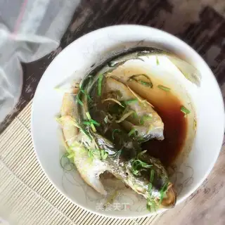 Vacuated yellowfish