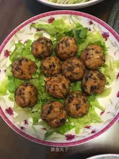 Five-colour meatballs