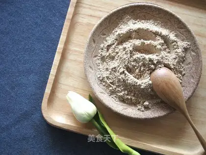 Powerful wet powder