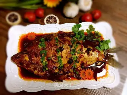 Red-burned mackerel
