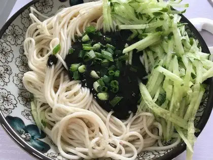 Black sesame noodles