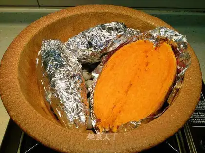 A waterless roasted potatoes