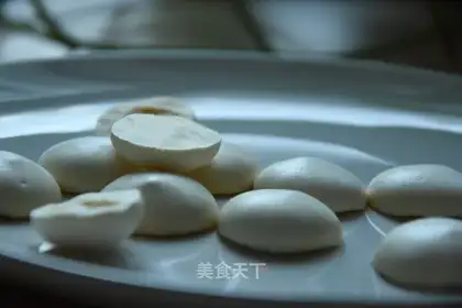 Vanilla yogurt soybeans