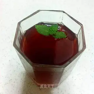 Plum soup