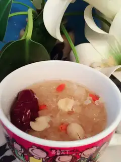 Silver Ear Lotus soup
