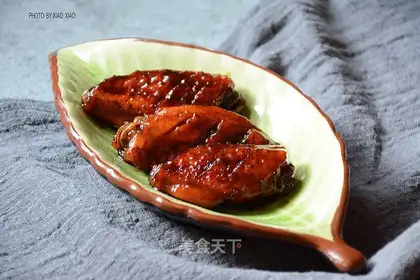 A bakery version of Coke chicken wings