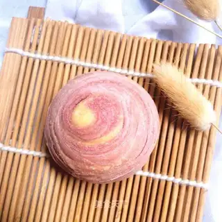 Red soufflé