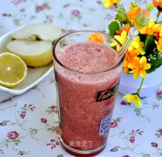 Strawberry peach pineapple juice