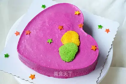 Soybean flamingo mousse cake