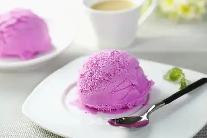 Flamingo ice cream