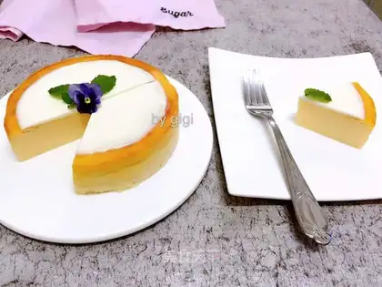 Classic New York cheesecake