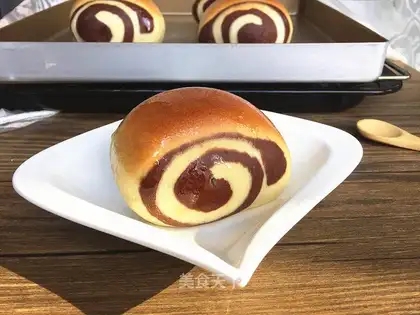 Coco bico honey rolls