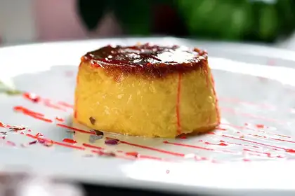 Caramel pumpkin cheesecake