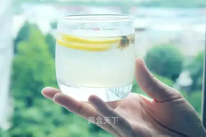 A cold cup of tea