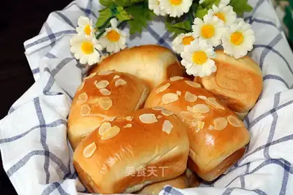 Cream bread