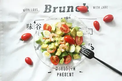 Shrimp butter and fruit salad