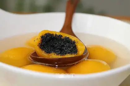 Pumpkin black and sesame soup