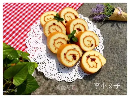 Plum rolls