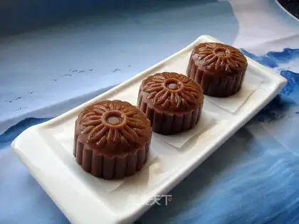 Coffee ice-cream mooncake