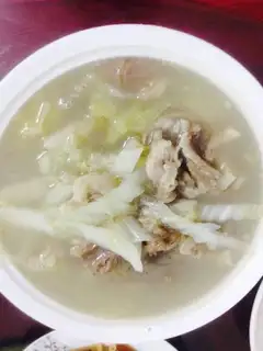 Lamb cabbage fan soup