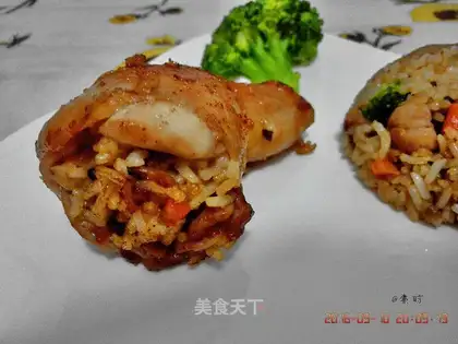 A fragrance chicken leg bun