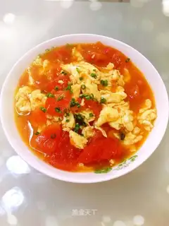 Tomato fried eggs