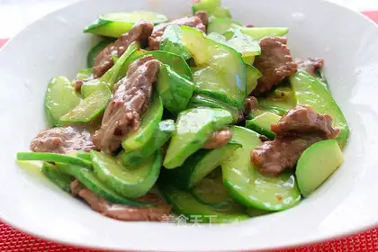 Cucumber beef