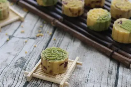 Two green bean cakes