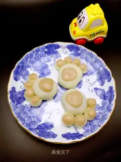 Cat's claws are ice-cream moon cakes