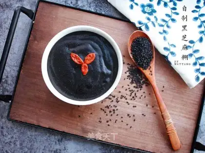Homemade black sesame paste