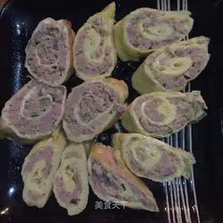 Delicious meat rolls