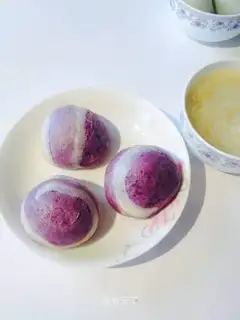 Potato cream buns