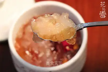 Peach geled snow-cutter clams