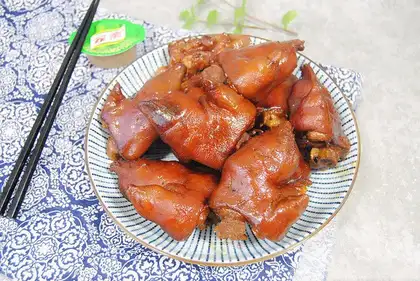 A pig's hand