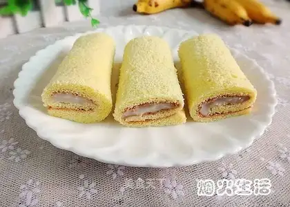 Banana cake
