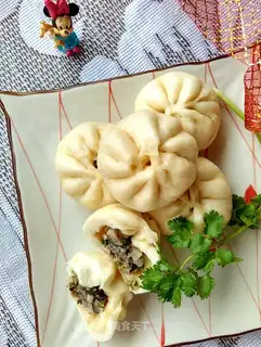 Sausage buns