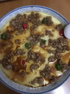 Steaming eggs