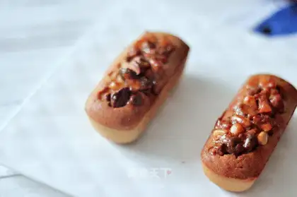 Milk tea caramel nut pound cake