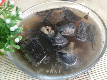 The chicken soup is from Tozhin