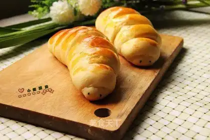 caterpillar bread
