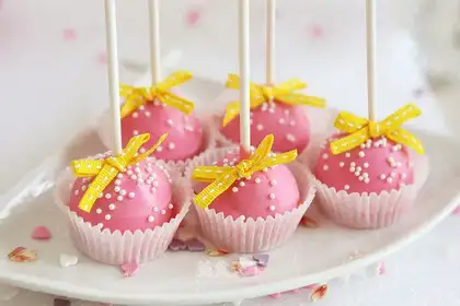 Sweet lollipop cake