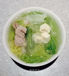 Creamed cabbage tofu soup