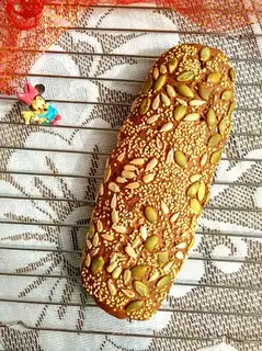 High-fiber cheese bread