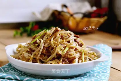 Bean sprouts